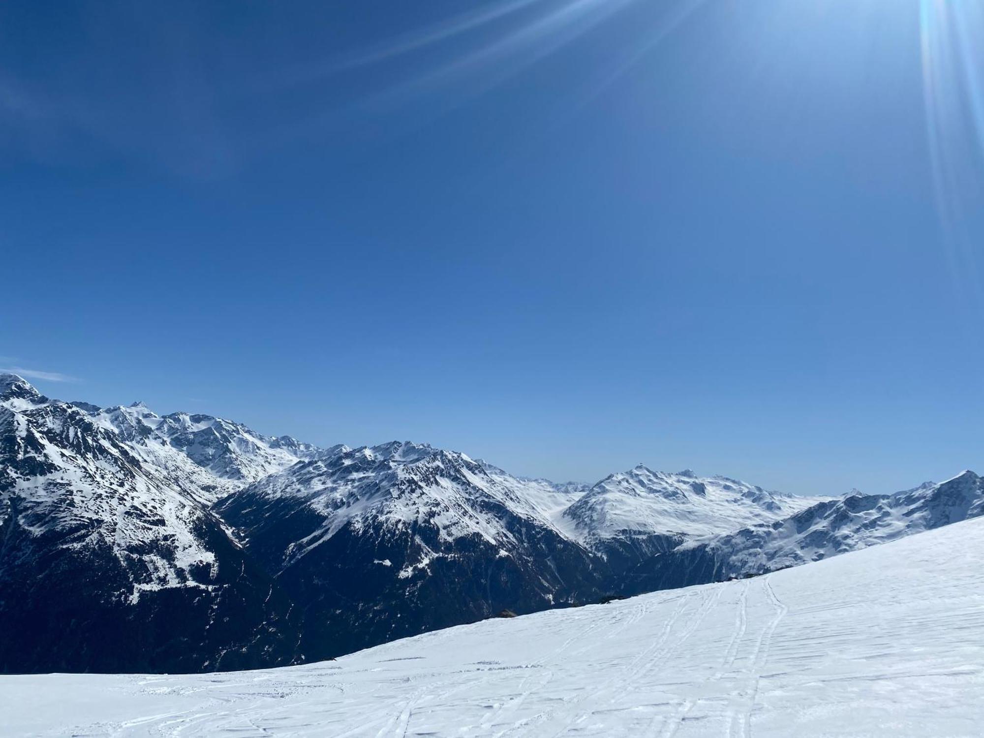 Alp Resort Tiroler Adler ゼルデン エクステリア 写真