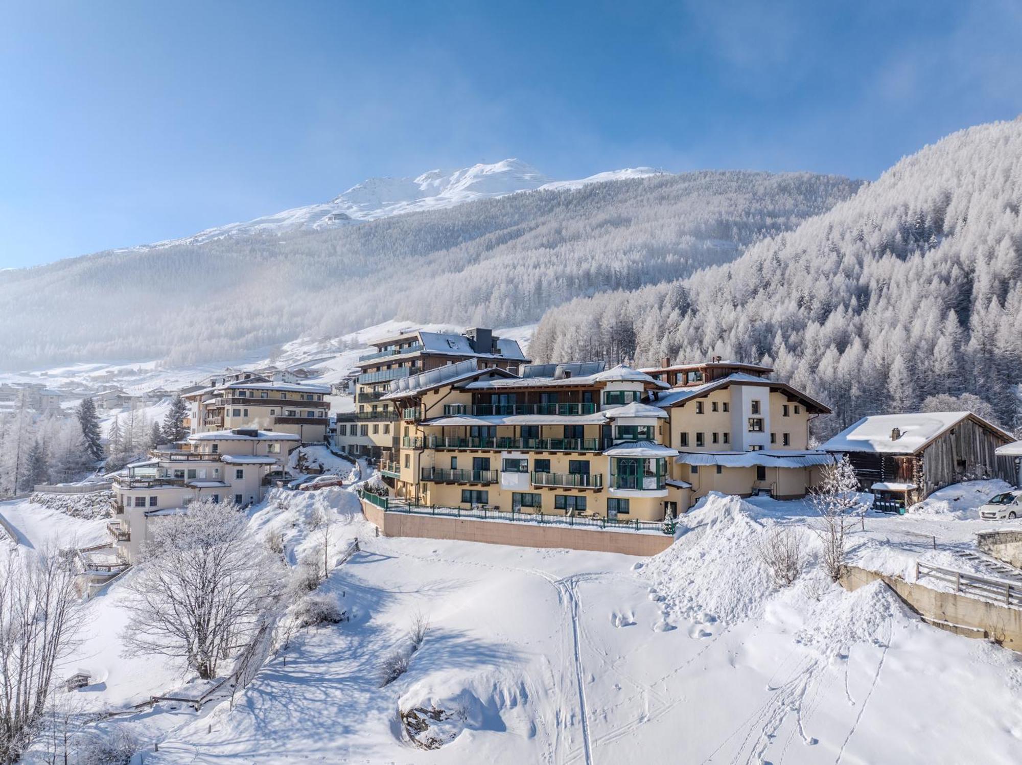 Alp Resort Tiroler Adler ゼルデン エクステリア 写真